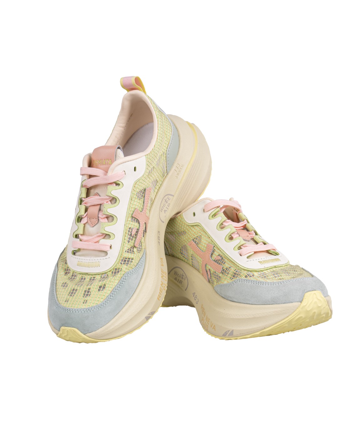 shop PREMIATA  Scarpa: Premiata Sneaker "Hill". 
Suola rialzata.
Iconico logo laterale.
Timbri distintivi sulla suola.
Design casual moderno e di tendenza.
Composizione: Suola: 85% EVA 15% RUBBER; Tomaia: 55% PL 15% PA 20% CALF LEATHER 10% PU; Fodera: 40% GOAT LATHER 46% NY 14% PU.
Fabbricato in Vietnam.. HILL-7505 number 7996758